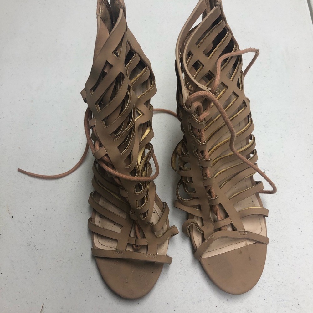 Women’s Size 8.5 Strappy Open Toe High Heel Sandals